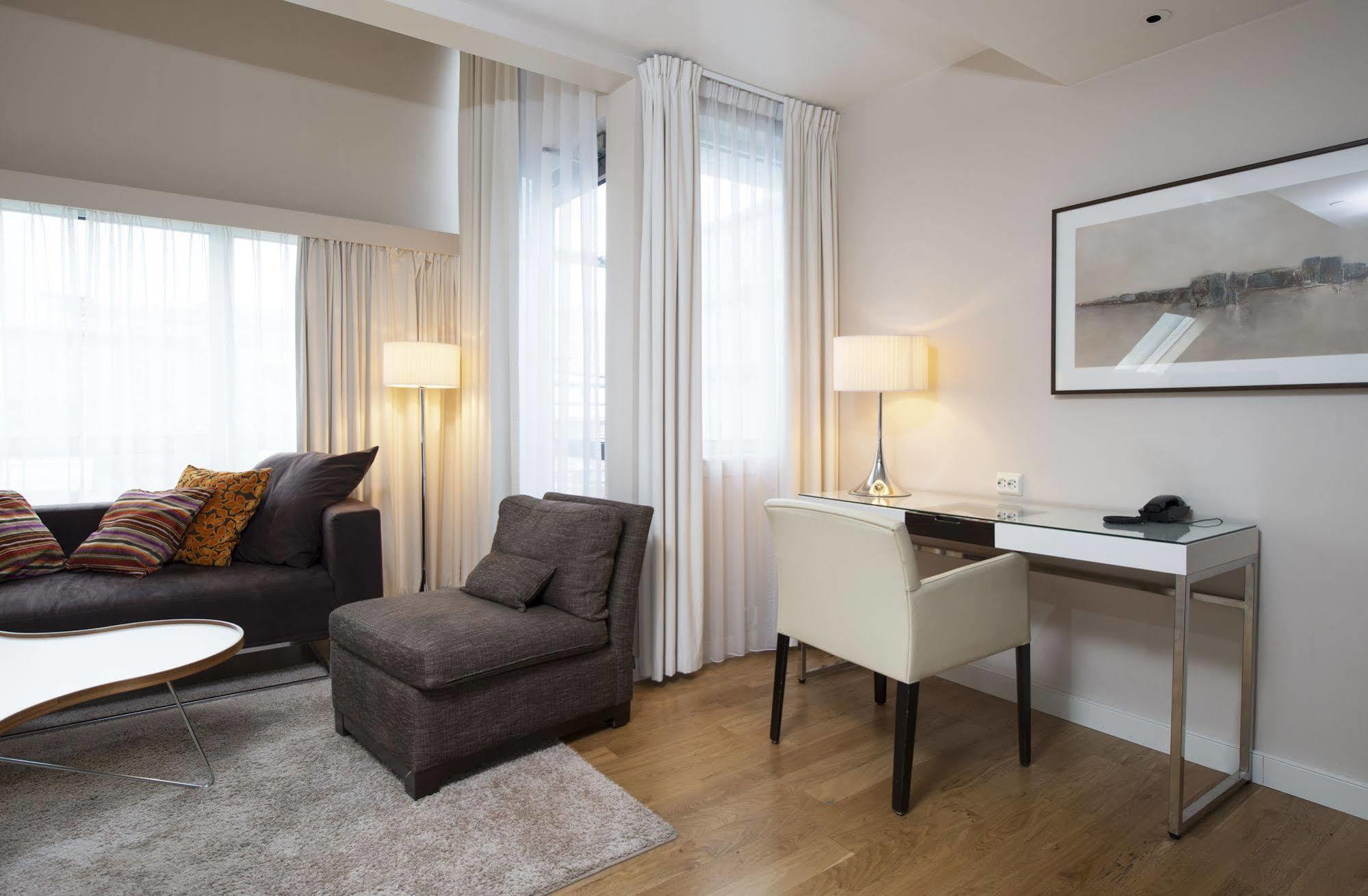 Thon Cecil Hotel 4*